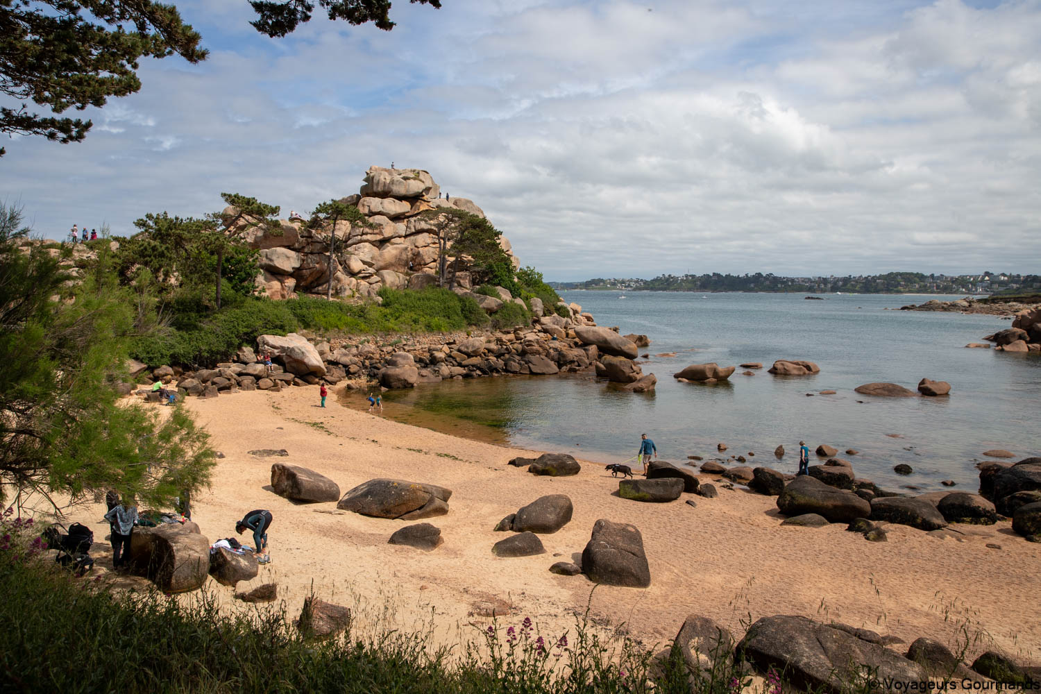 visiter la cote de granit rose 42