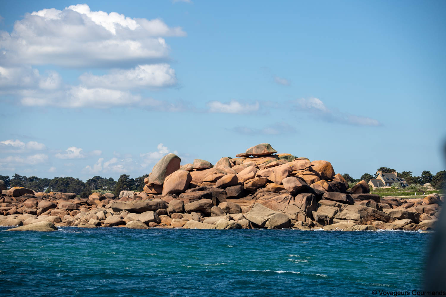 visiter la cote de granit rose 71